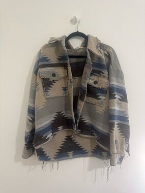 LA MIEL Tan, Gray & Blue Aztec Shacket
